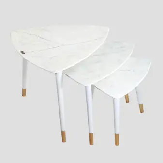Claudia Table