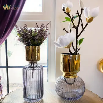 glassy vase