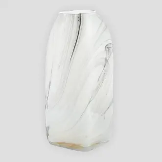 marble vase-إناء من الرخام
