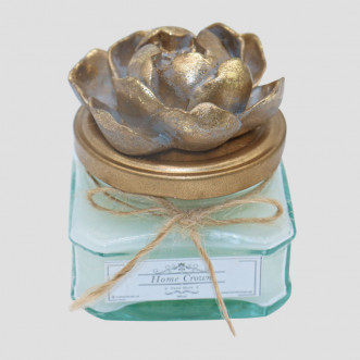 flower candle in gold color
